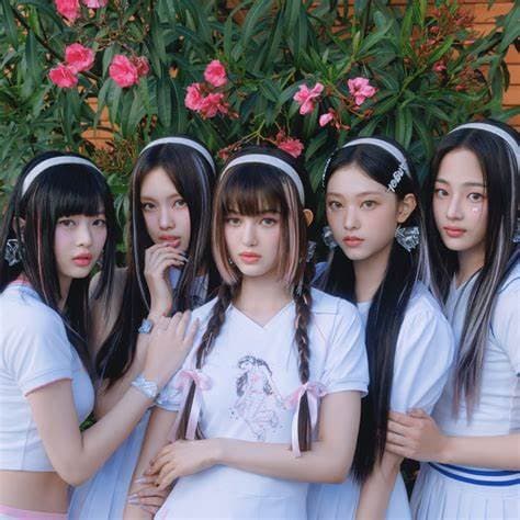 Will NewJeans perform again in 2025?